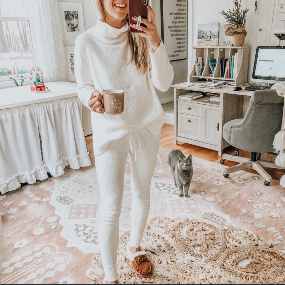 Cozy two piece lounge set